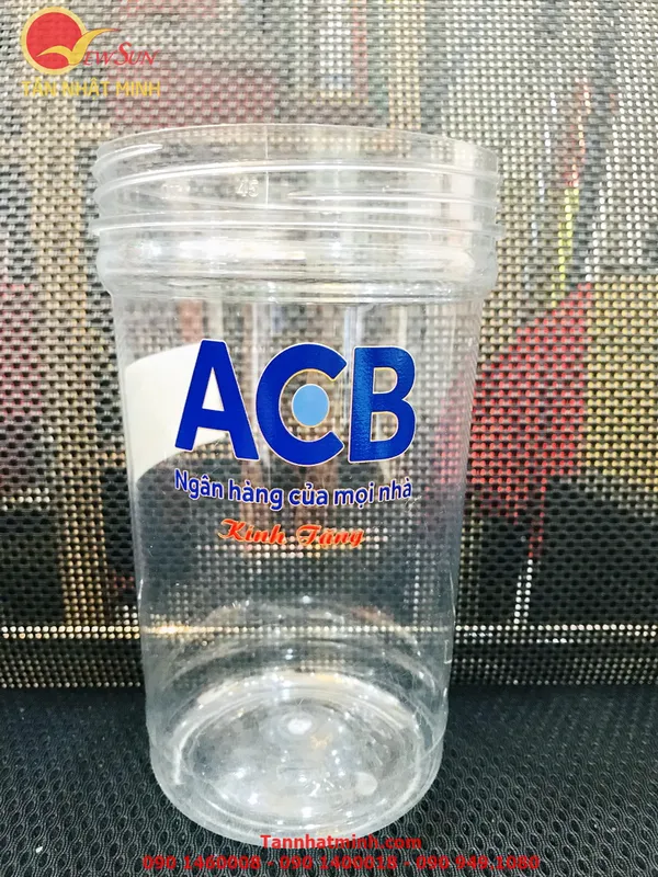 In trên mọi chất liệu, nhận in gia công - ly nhựa cong 