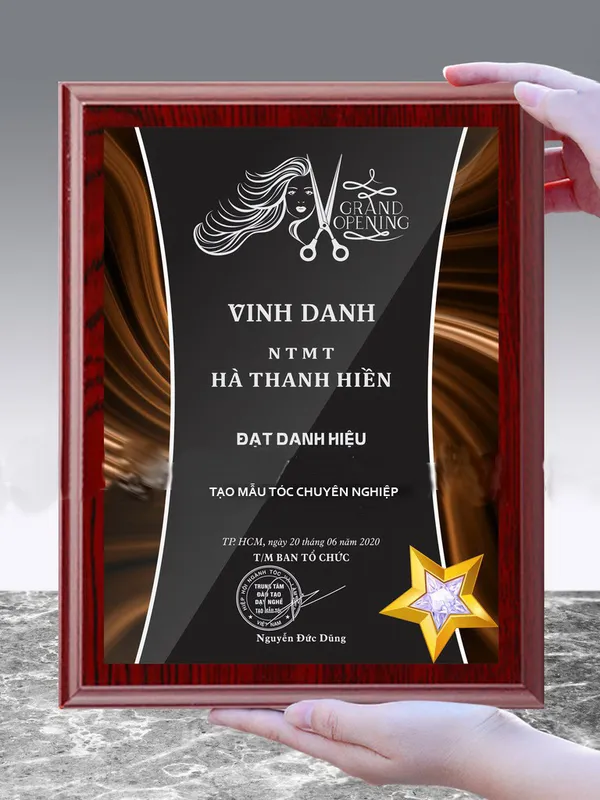 Bảng vinh danh, Biểu trưng gỗ, in Kỷ niệm chương gỗ yêu cầu