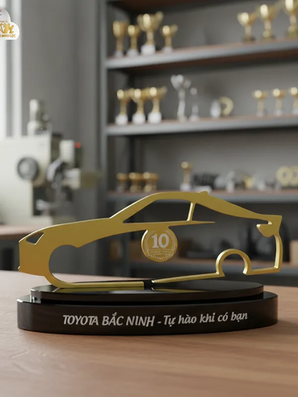 Kỷ niệm chương pha lê, Kỷ niệm chương kim loại làm theo yêu cầu