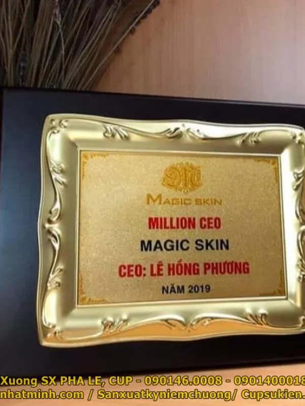 Bảng vinh danh nhân viên xuất sắc, Kỷ niệm chương Gỗ đồng - 3