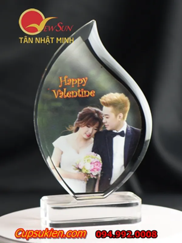 In ấn kỷ niệm chương đẹp tặng bạn -22