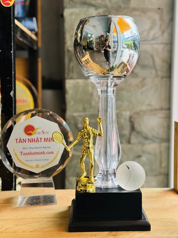 Mẫu Cúp Tennis Đẹp - Vinh Danh Người Thắng Cuộc