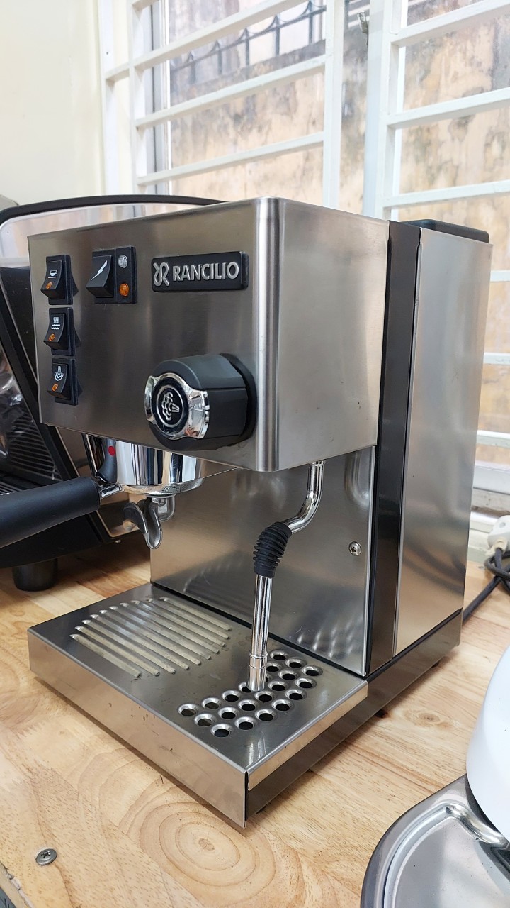 Expobar hay Rancilio - So sánh máy pha cà phê cho quán cafe của bạn?