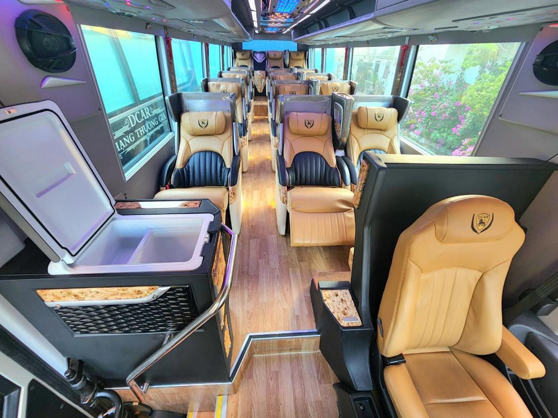 Car rental to Nghe An 4-7-16-29-35-45c Limousine 9-11-15-18-28c