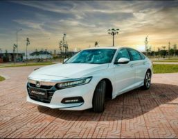 RENT 4-SEAT HONDA ACCORD CAR | PRESTIGIOUS CAR RENTAL SERVICE IN VIETNAM