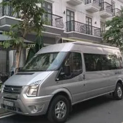 Thuê Xe 16 Chỗ Ford Transit