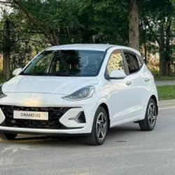 Thuê xe 4 chỗ Hyundai Grand i10