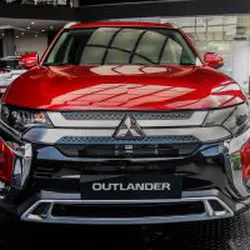 Car Rental 7 seater Mitsubishi Outlander