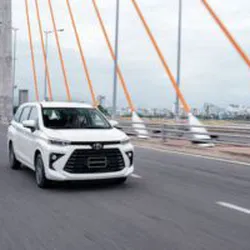 Thuê xe 7 chỗ Toyota Avanza