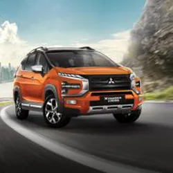 Car Rental 7 Seater Xpander Cross