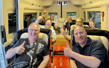 Giá thuê xe đi Cần Thơ bao nhiêu? Bảng giá & cách tiết kiệm chi phí