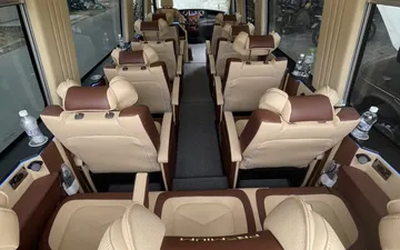 Vip 11 Seater For Rental