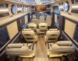 11-SEAT LIMOUSINE DCAR RENTAL | PROFESSIONAL SERVICE AT MY TAM TRAVEL