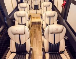 11-SEAT LIMOUSINE DCAR RENTAL | PROFESSIONAL SERVICE AT MY TAM TRAVEL