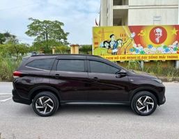 Car rental from Ho Chi Minh to Pleiku