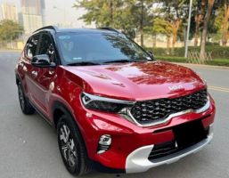 Car rental from Ho Chi Minh to Pleiku