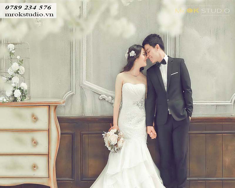 Chụp ảnh cưới tại phim trường với nhiều bối cảnh đa dạng, lãng mạn Chụp ảnh cưới tại phim trường với nhiều bối cảnh đa dạng, lãng mạn