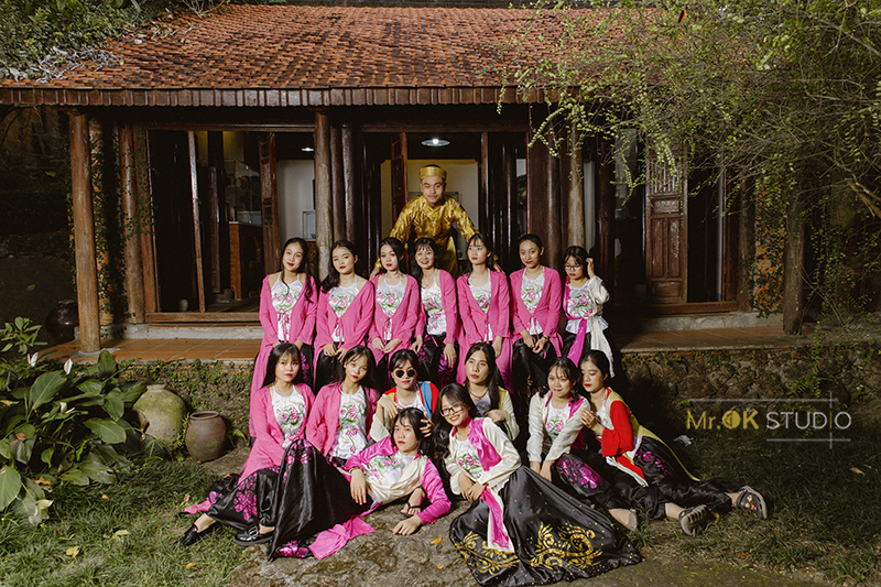 Chi phí chụp ảnh kỷ yếu Quảng Ngãi phụ thuộc vào nhiều yếu tố Chi phí chụp ảnh kỷ yếu Quảng Ngãi phụ thuộc vào nhiều yếu tố