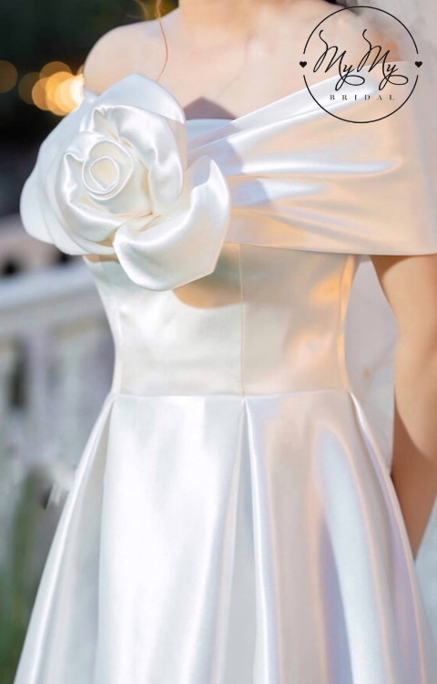 Cho thuê váy cưới tùng rộng đi bàn Gò Vấp