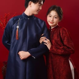 ÁO DÀI CẶP XANH VÀ ĐỎ NGŨ THÂN