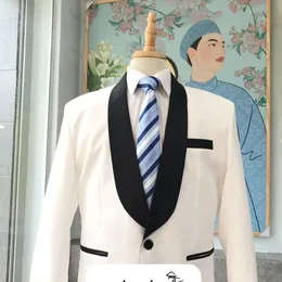 COMPLE CHÚ RỂ TRẮNG CỔ SAM ĐEN