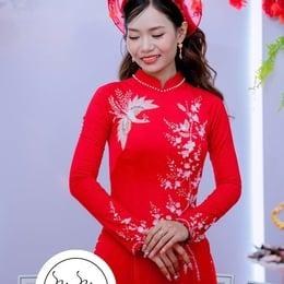 ÁO DÀI CÔ DÂU ĐỎ ĐÍNH KẾT HOA 3D