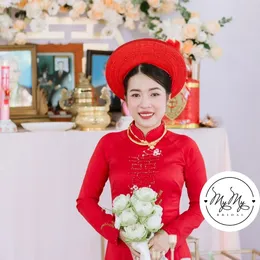 ÁO DÀI CÔ DÂU ĐỎ HỶ VUÔNG HẠT ĐỎ