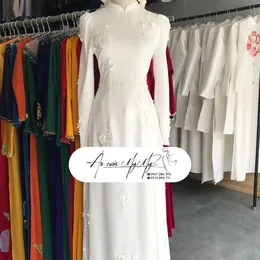 ÁO DÀI CÔ DÂU TRẮNG HOA XOAN