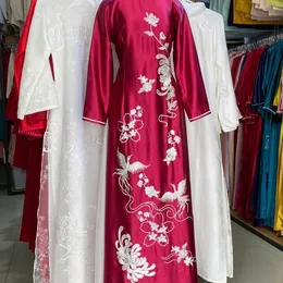 ÁO DÀI SUI HỒNG THÊU HOA CÚC