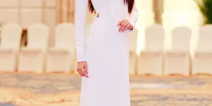 Áo dài trắng trên đấu trường quốc tế