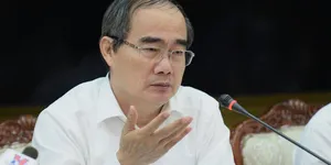 Lãnh đạo TP.HCM giải thích lý do đề xuất chậm thời gian cho học sinh đi học lại