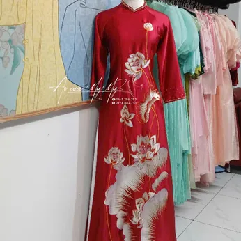 ÁO DÀI BÀ SUI ĐỎ THÊU CÁNH ĐỒNG SEN