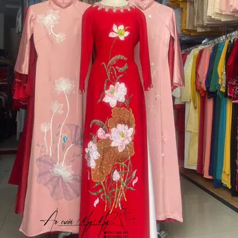 ÁO DÀI BÀ SUI ĐỎ THÊU HOA SEN