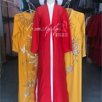 ÁO CHOÀNG ĐỎ LỤA VÂN GỖ