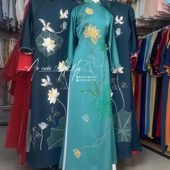 ÁO DÀI BÀ SUI XANH VE ĐÍNH KẾT HOA SEN