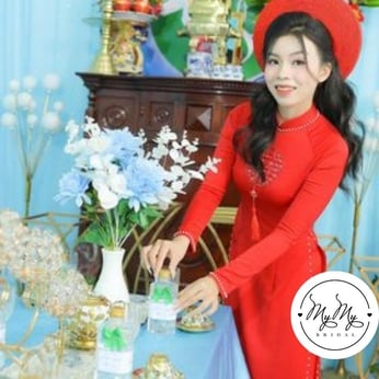 ÁO DÀI CÔ DÂU ĐỎ CHỮ HỶ