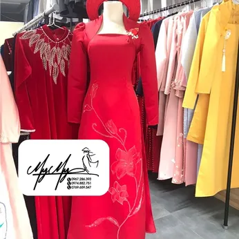 ÁO DÀI CÔ DÂU ĐỎ HOA BÁCH HỢP