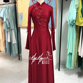 ÁO DÀI CÔ DÂU ĐỎ CÁCH ĐIỆU ĐÍNH KẾT HOA VÀ BƯỚM