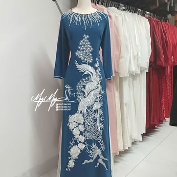 ÁO DÀI SUI XANH THÊU HẠC TÙNG TRẮNG