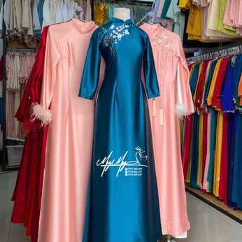 ÁO DÀI BÀ SUI XANH THÊU HOA NHÍ