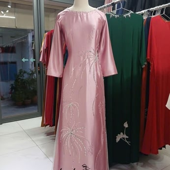 ÁO DÀI SUI HỒNG HỌA TIẾT PHÁO HOA