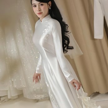 ÁO DÀI CÔ DÂU TRẮNG THÊU HOA MẪU ĐƠN