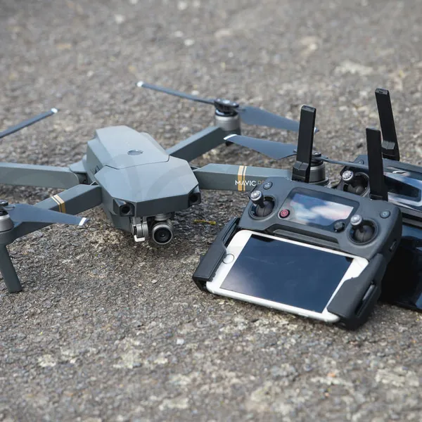 Máy Bay Flycam AC 01
