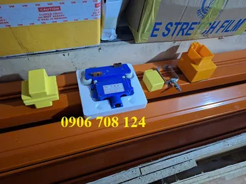 Ray điện hộp kín 4P 50A 75A là gì?