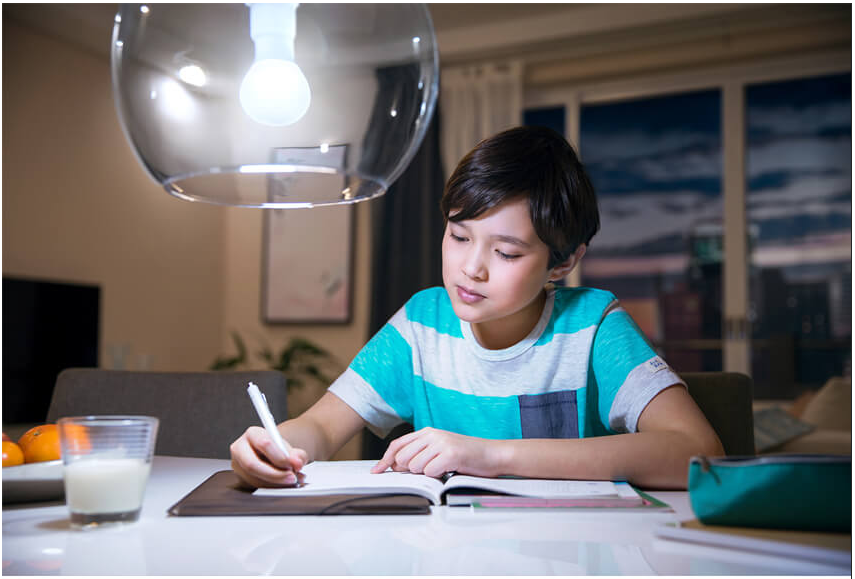 Những lưu ý khi thiết kế hệ thống chiếu sáng cho phòng khách với bóng đèn LED Philips Những lưu ý khi thiết kế hệ thống chiếu sáng cho phòng khách với bóng đèn LED Philips