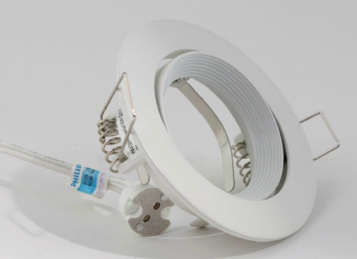 Chóa đèn downlight âm trần chiếu điểm Led Philips QBS024 Chóa đèn downlight âm trần chiếu điểm Led Philips QBS024