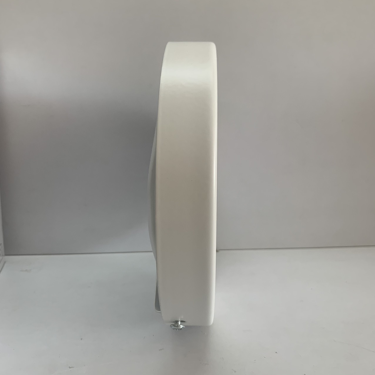 Mặt hông đèn LED lắp nổi Philips DN027C G3  Mặt hông đèn LED lắp nổi Philips DN027C G3