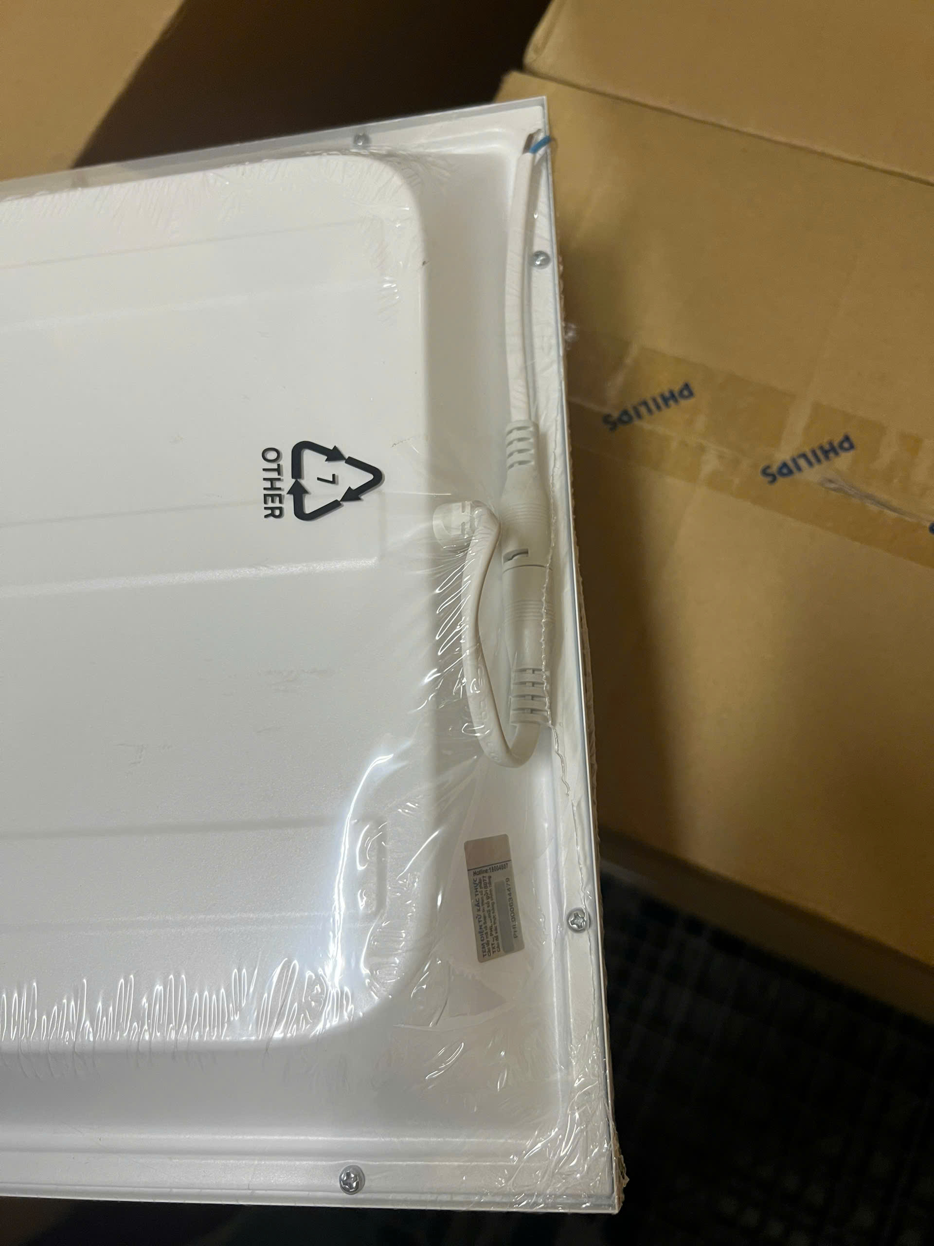 Lắp đặt Máng đèn Led tấm panel Philips CertaFlux