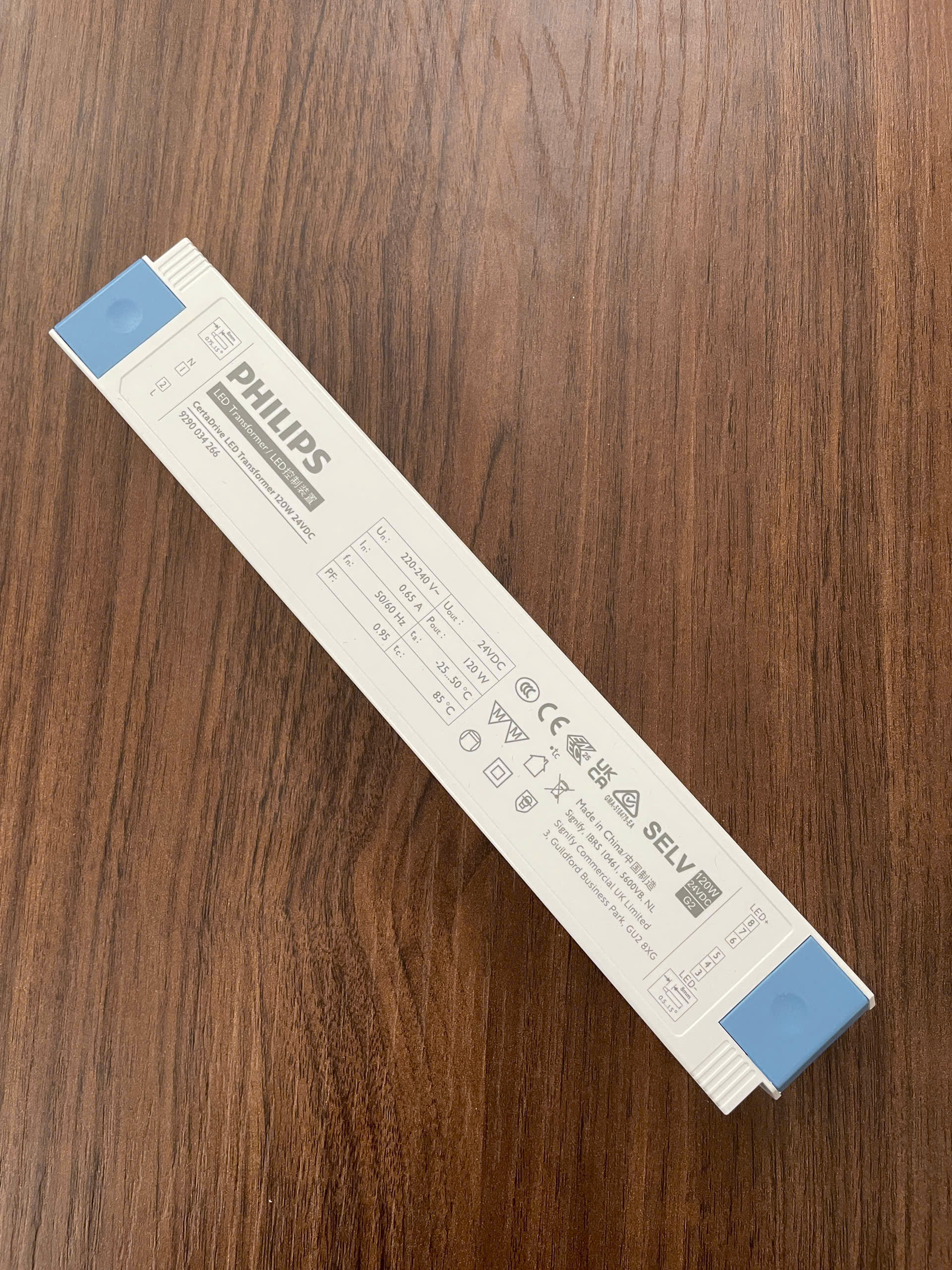 Lắp đặt Driver điện tử đèn LED dây CertaDrive