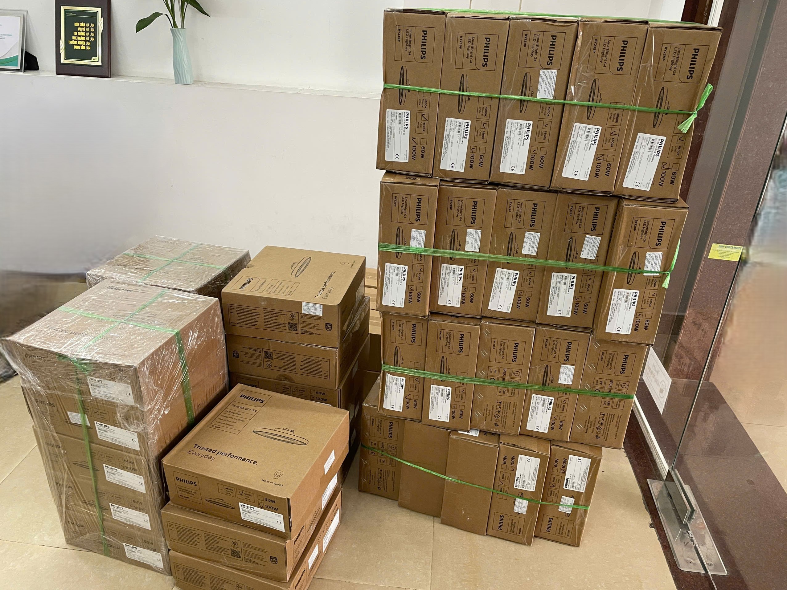 Thiết kế đèn LED Highbay Philips BY239P 100W